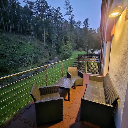 Potucek Naproti Lesu 2 - 2x Parking In Price