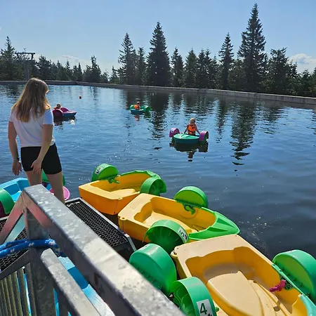 Potucek Naproti Lesu 2 - 2x Parking In Price تشيرني دول